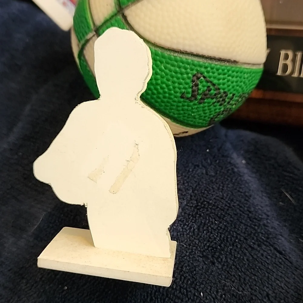 Larry Bird Celtics Collectibles. - Picture 9 of 13